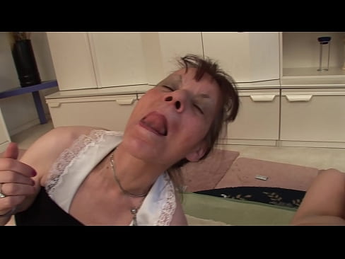 ❤️ Twee oumas en een oupa het 'n drietal ❌ Anale pornografie by ons af.hochu-sex-tomsk.ru ️❤