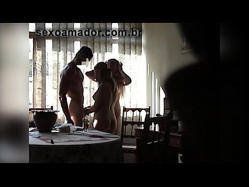 ❤️ Seksvriende nooi 'n reuse man en 'n drietal saam met hom ❌ Anale pornografie by ons af.hochu-sex-tomsk.ru ️❤